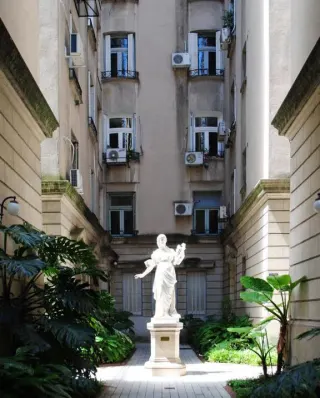 Hermoso departamento en el histórico edificio Bellocq - Thumbnail 4