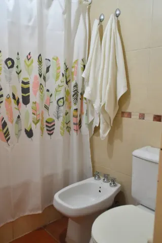Hermoso monoambiente + vista jardin y pileta - Miniatura 18