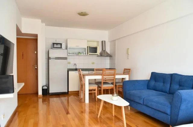 Hermoso monoambiente + vista jardin y pileta - Miniatura 5