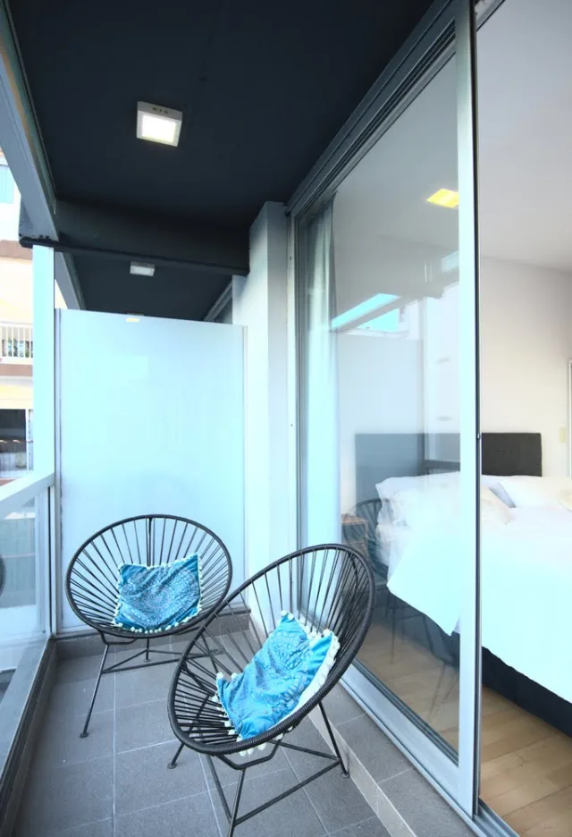 Hermoso monoambiente con amenities - Miniatura 2