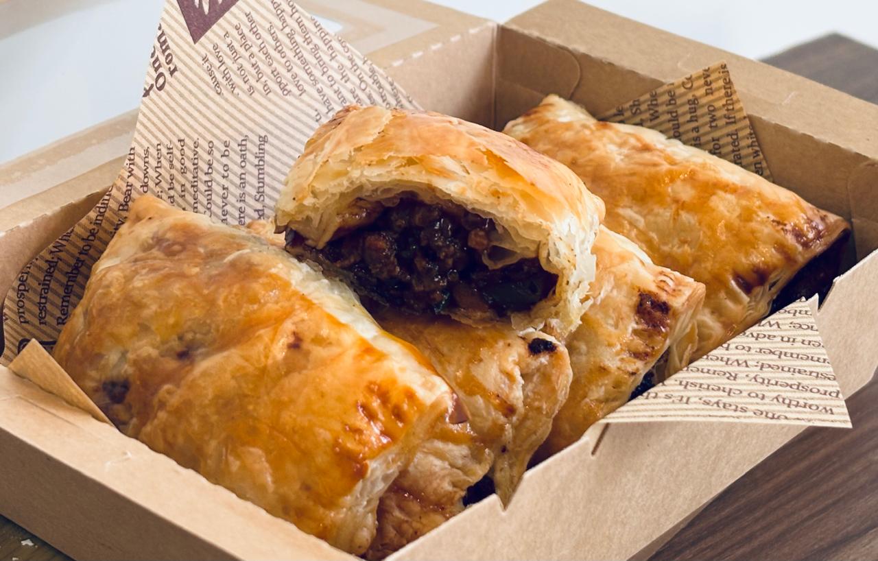 Beef Empanadas (5 pieces)