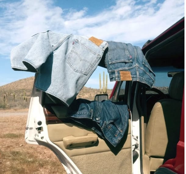 Üniversite öğrencilerine özel sezon ürünlerinde her alışverişlerinde %30 indirim