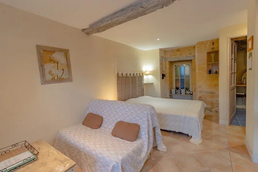 Photo de la pi§ce de vie du gîte "les milandes"