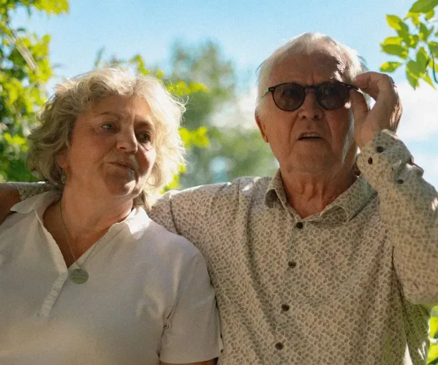 Jean-Pierre et la cave à vin du gîte