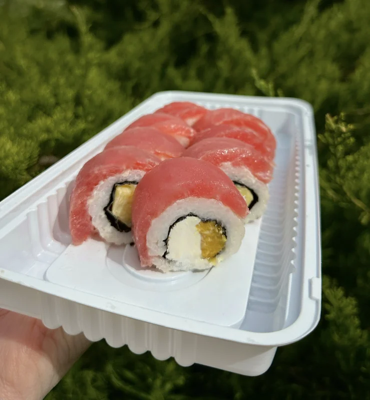Рол «Манго» з тунцем (8 шт)🍣