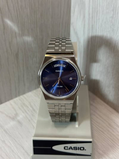 Reloj Casio MTP B146D-2A, original con garantía