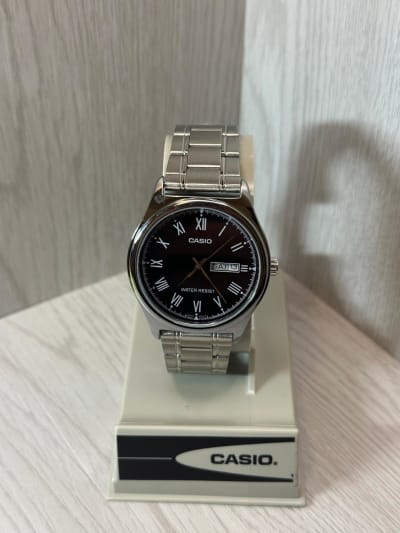 Reloj Casio MTP  V006D-1B, original con garantía