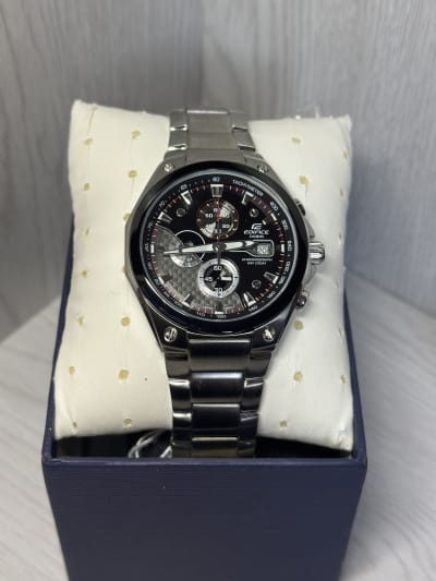 Reloj Casio Edifice EF-564D-1AVDF, original con garantía