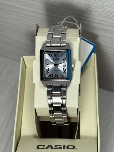 Reloj Casio Tank LTP-V007D-7B, original con garantía