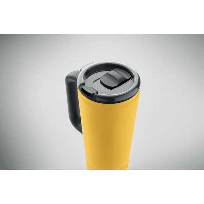 HOWLER CUP