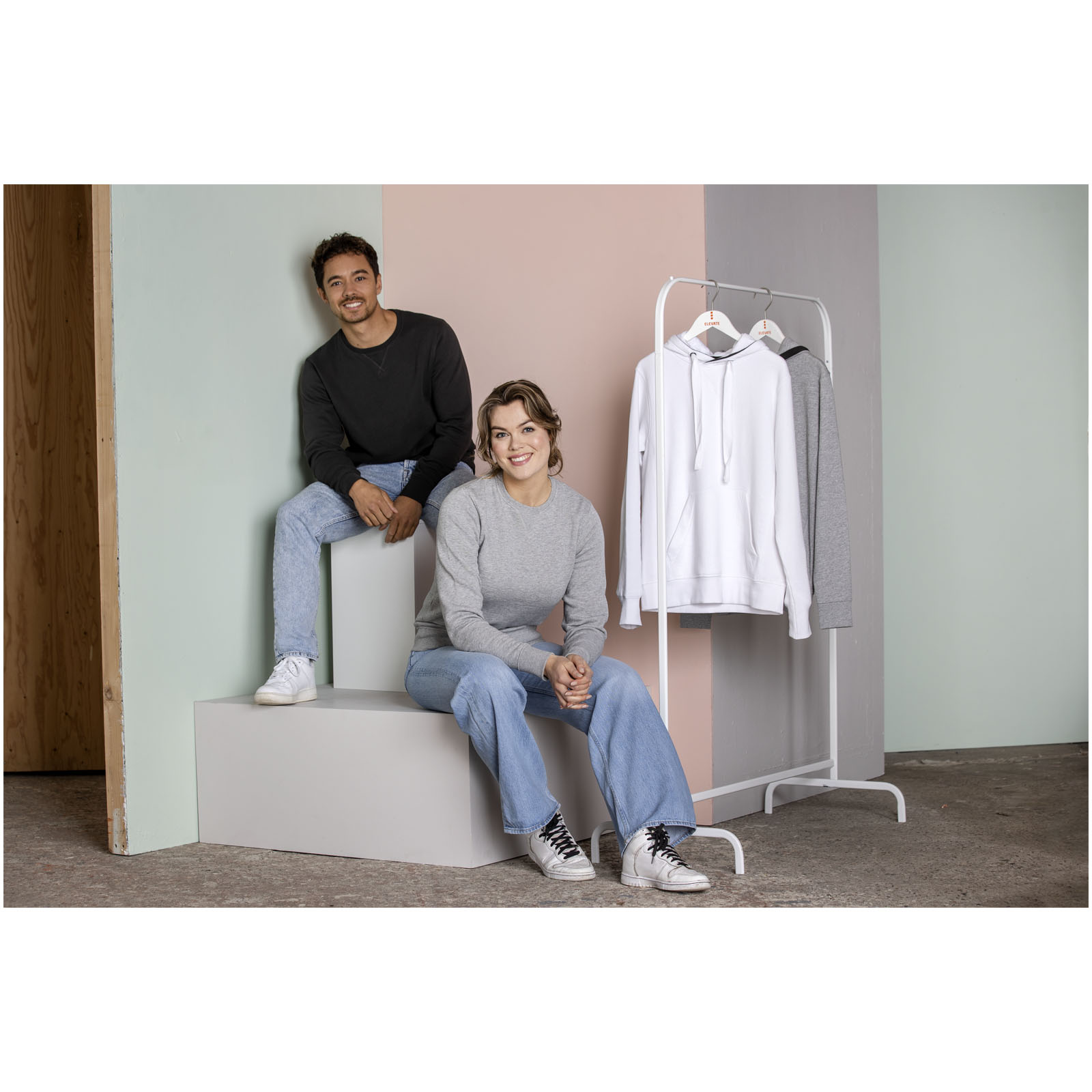 Elevate Sweat shirt ras du cou unisexe de 300 g/m² Arora