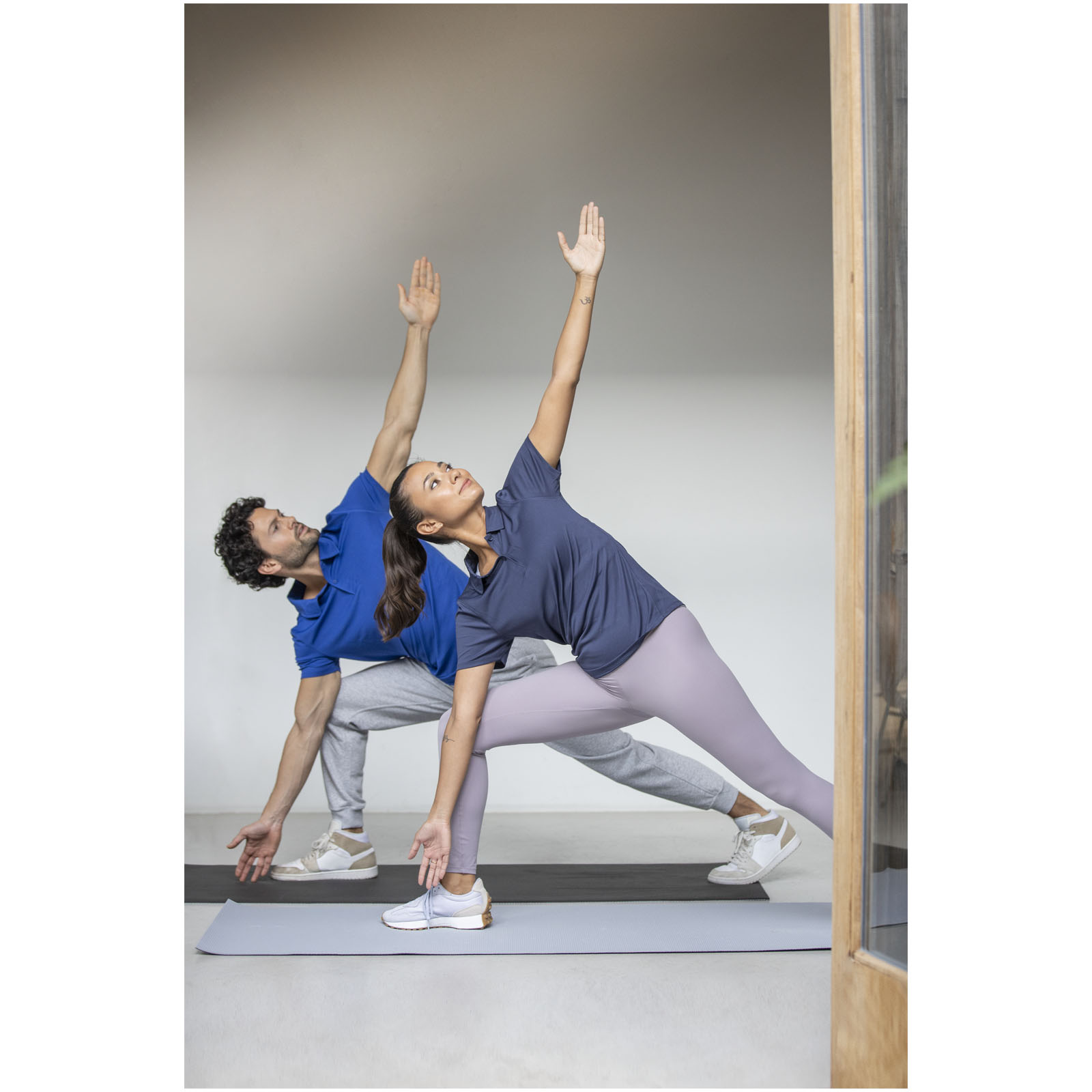 Elevate Polo de 105 g/m² Deimos en tissu léger et à manches courtes pour homme