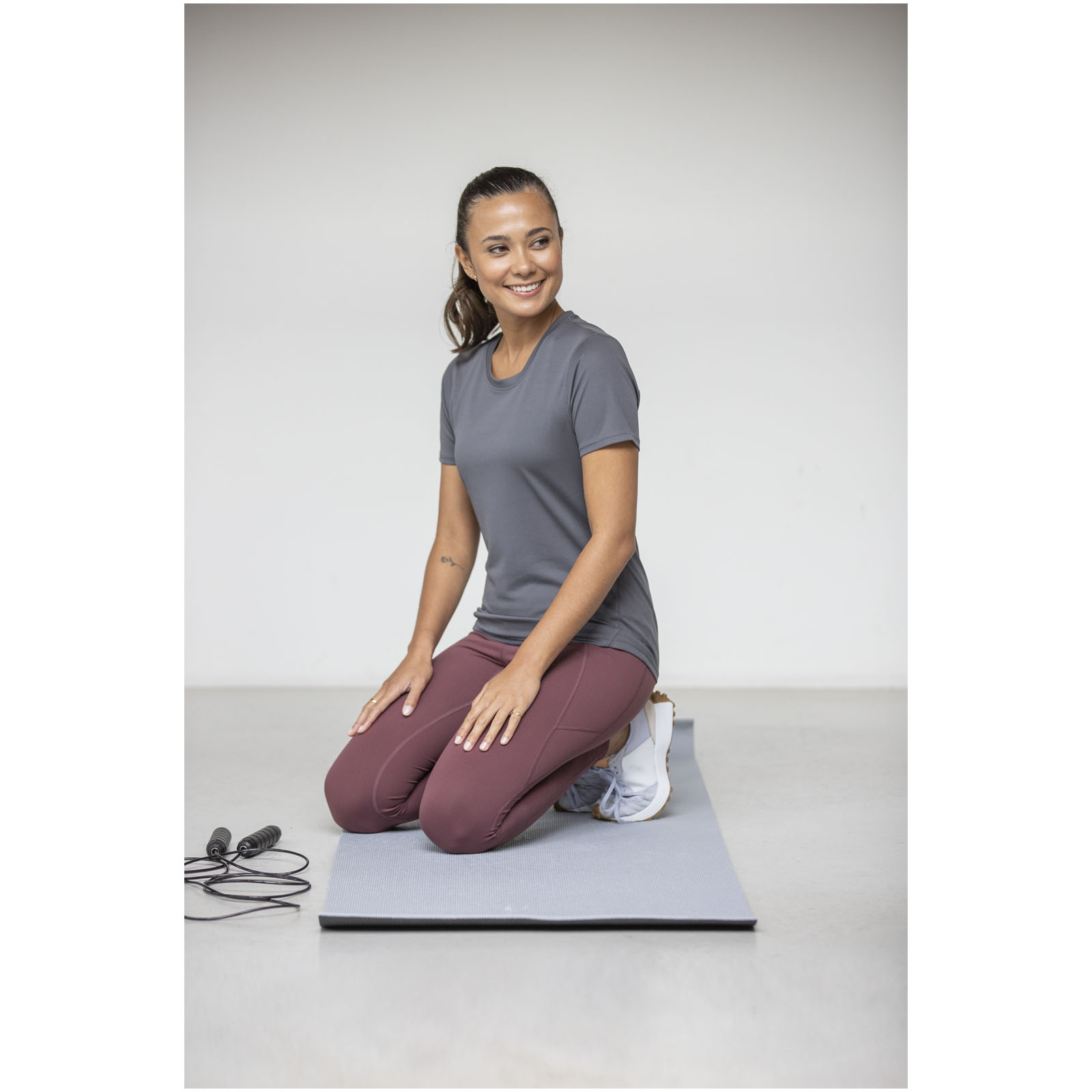 Elevate T-shirt de 105 g/m² Kratos à manches courtes cool fit pour femme