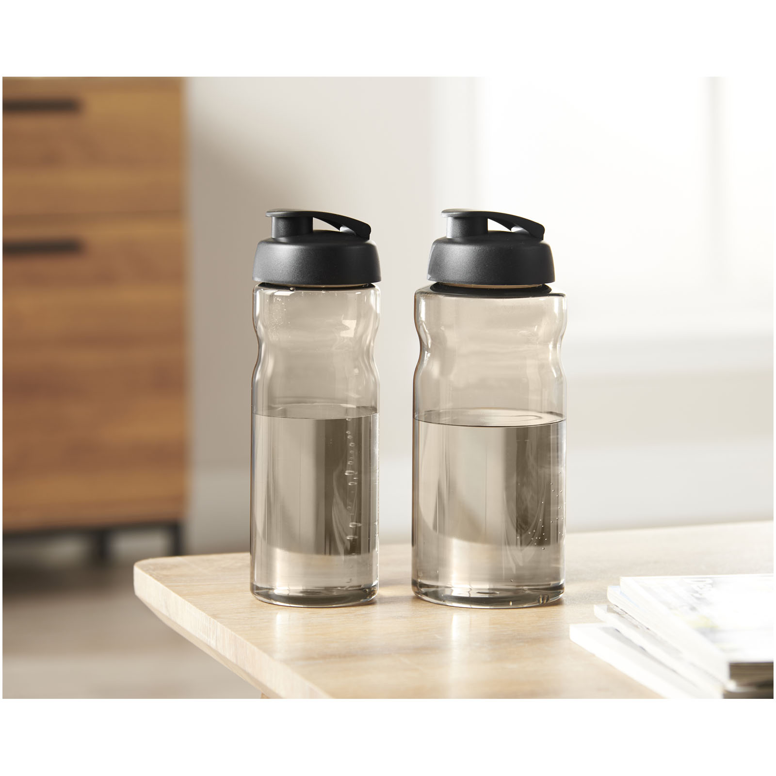 Bouteille de sport H2O Active® Base 650ml avec couvercle à clapet