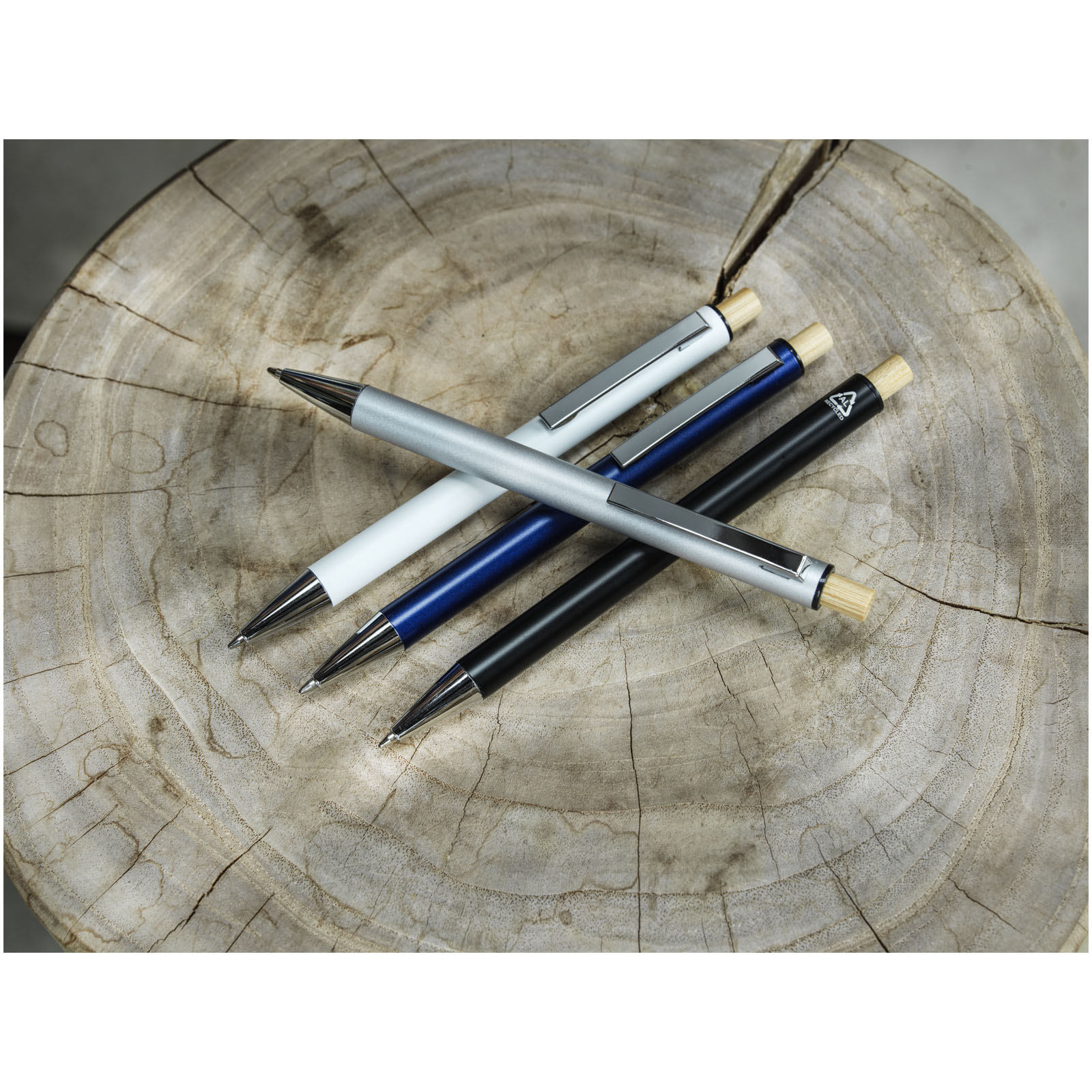 Stylo bille en aluminium recyclé Cyrus (encre bleue)