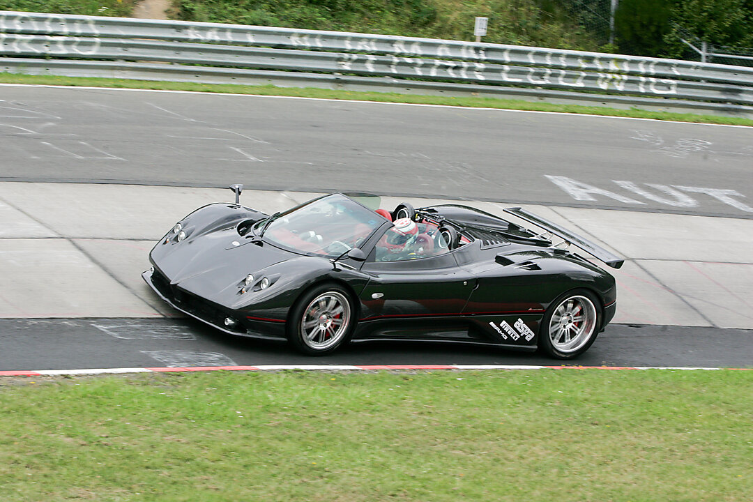 2x2 Grid Car Development Phases AI image template preview