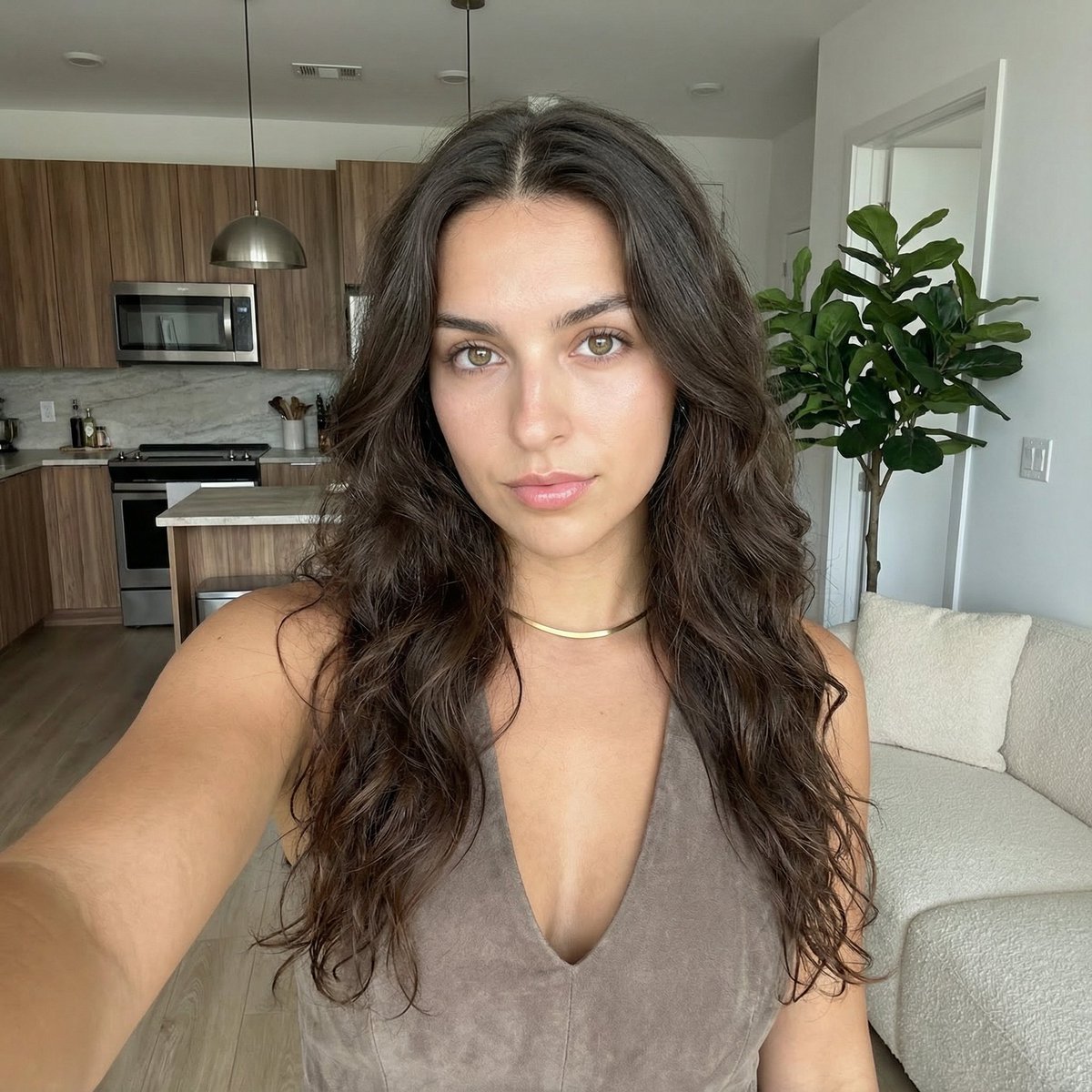 Clean Girl Aesthetic Selfie in Upscale Apartment (JSON Format) AI image template preview