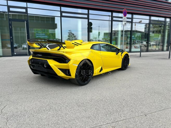 Lamborghini HURACAN