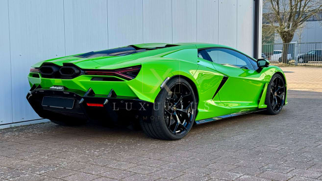 Lamborghini REVUELTO