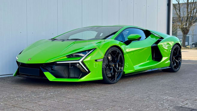 Lamborghini REVUELTO
