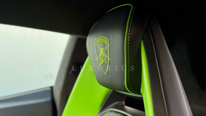 Lamborghini REVUELTO