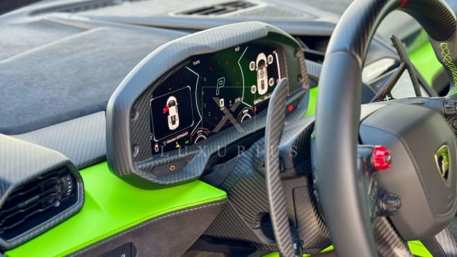 Lamborghini REVUELTO