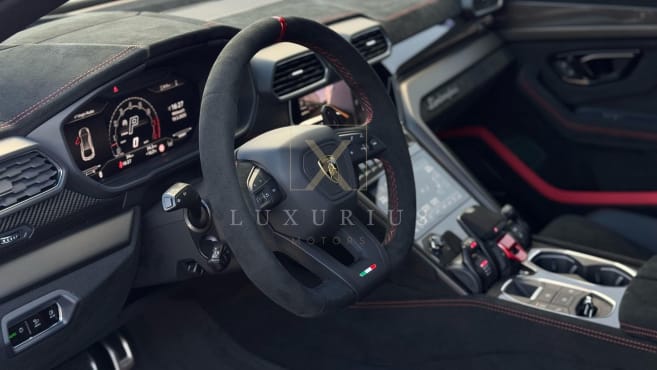 Lamborghini URUS