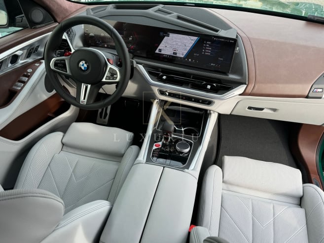 BMW XM
