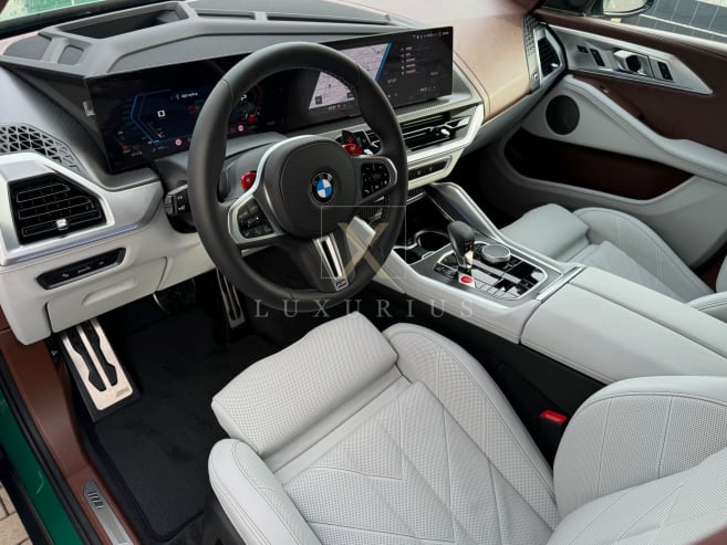 BMW XM