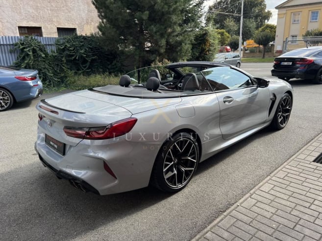 BMW M8