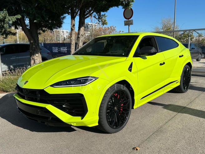 Lamborghini URUS