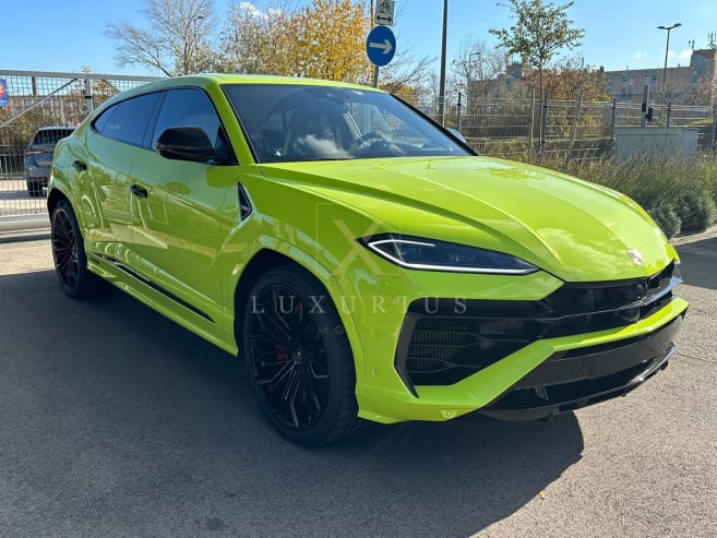 Lamborghini URUS