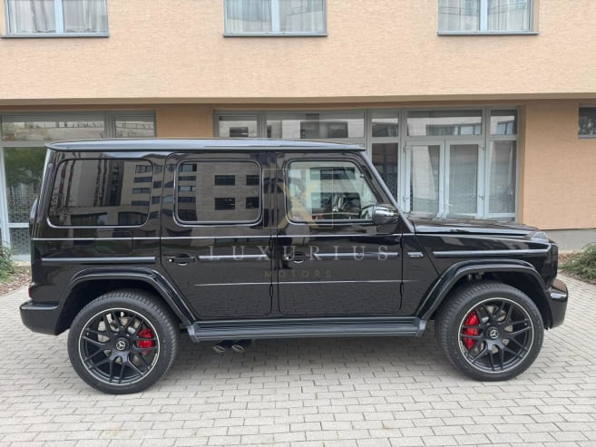 Mercedes-Benz G63