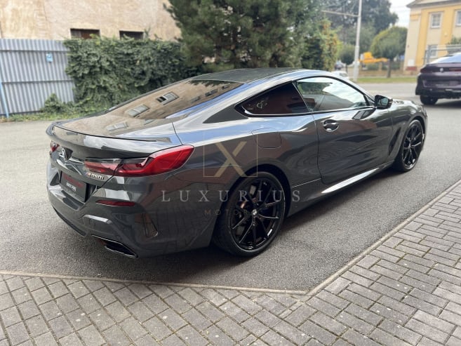 BMW Řada 8
