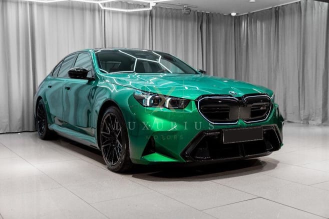 BMW M5