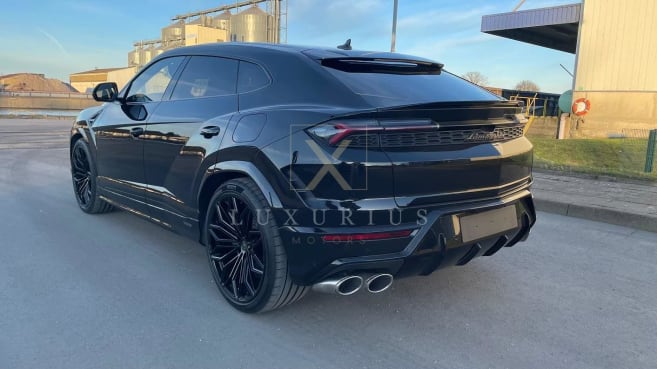 Lamborghini URUS