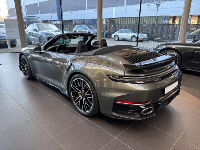 Porsche 911 Turbo S