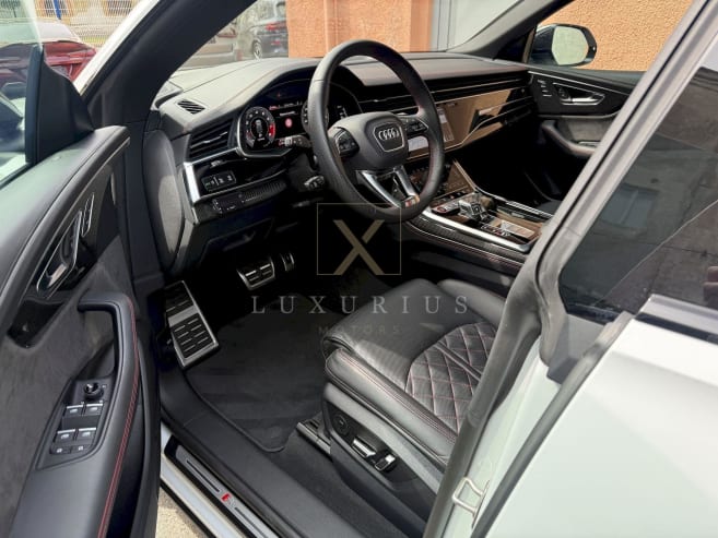 Audi SQ8