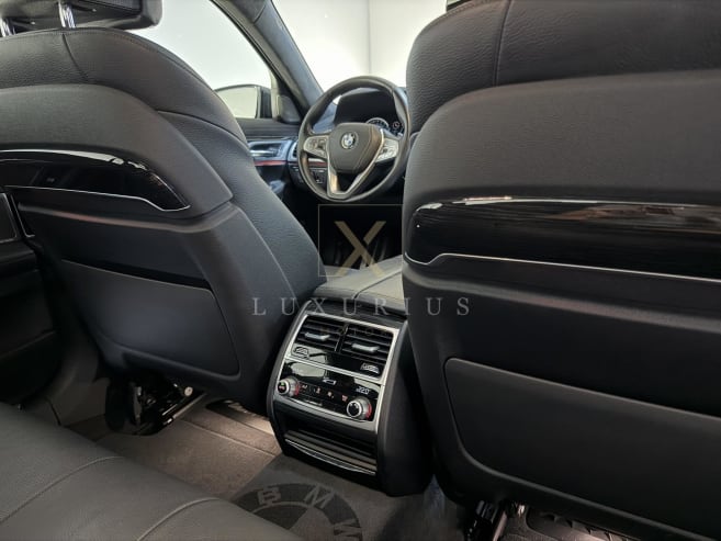 BMW Řada 7