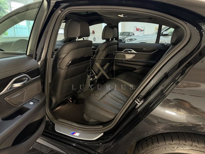 BMW Řada 7