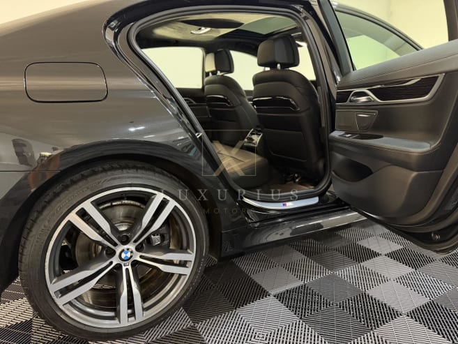 BMW Řada 7