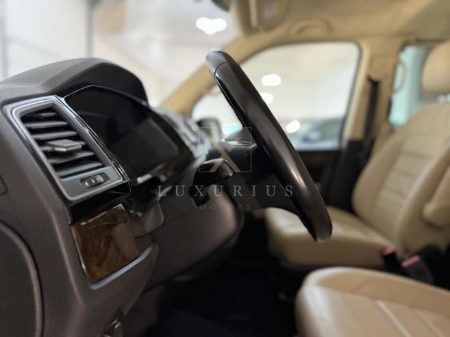 Volkswagen Multivan