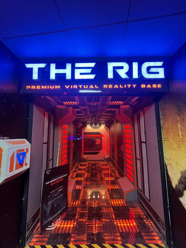 The Rig VR Escape Room: Corporate Team Building Experience