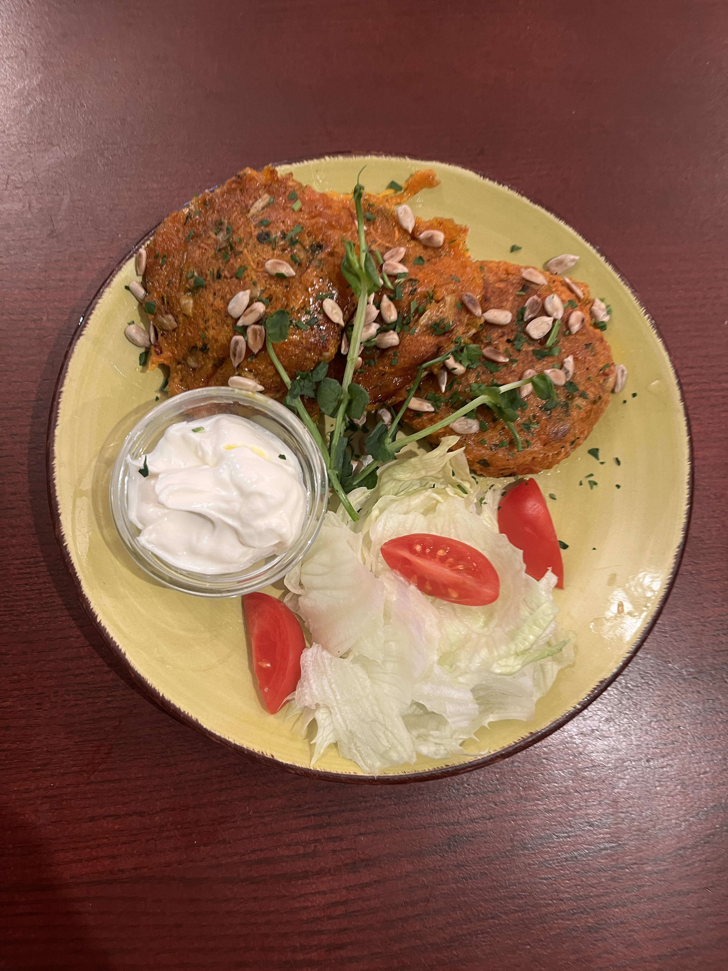 Морковные оладьи