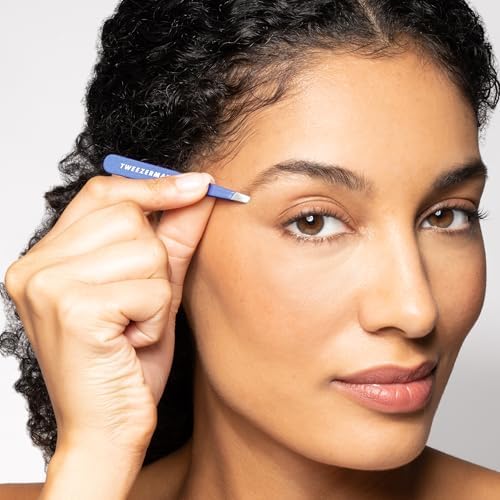 Vue 2 de Tweezerman Mini Pince