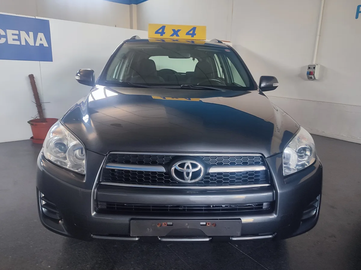 TOYOTA RAV4 2.2 D-4D 4x4
