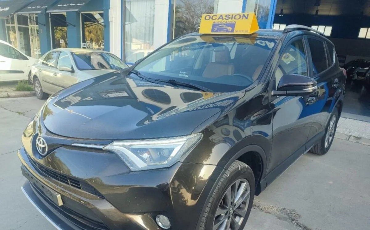 TOYOTA  RAV4 2.0 D 4D 2WD Exclusive