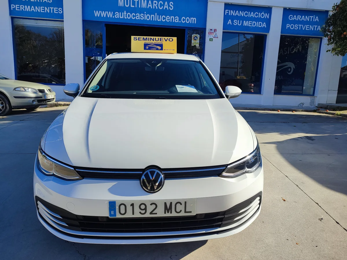 VOLKSWAGEN Golf Life 2.0 TDI 85 kW