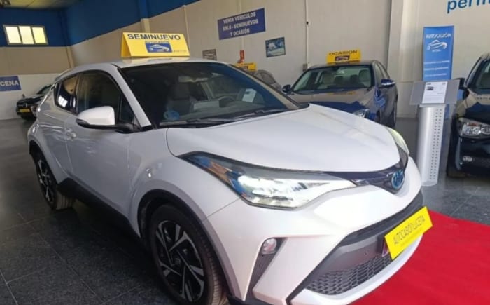 TOYOTA  C-HR 125H Advance Plus