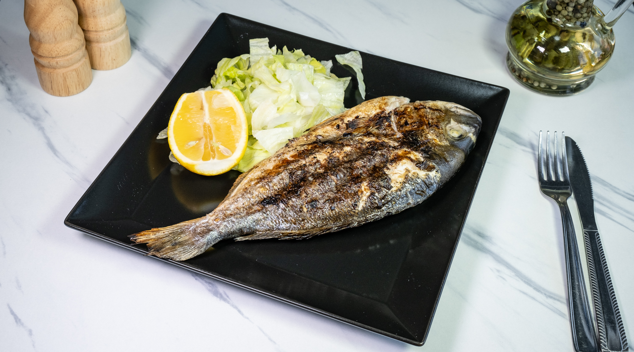 Imagine din meniu cu Dorada la gratar